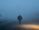 梦见大雾、看不清路：你不是迷路，是暂时还没答案